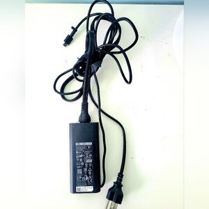 Dell 65W USB-C AC Adapter For LAPTOP 9.5V- 3A- Hka65n200